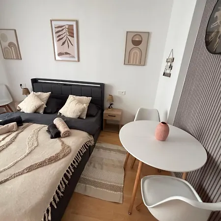 Superbe A Deux Pas De La A Middlekerke Apartment